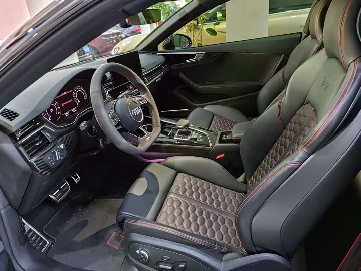 Фото 3 - Audi RS 5