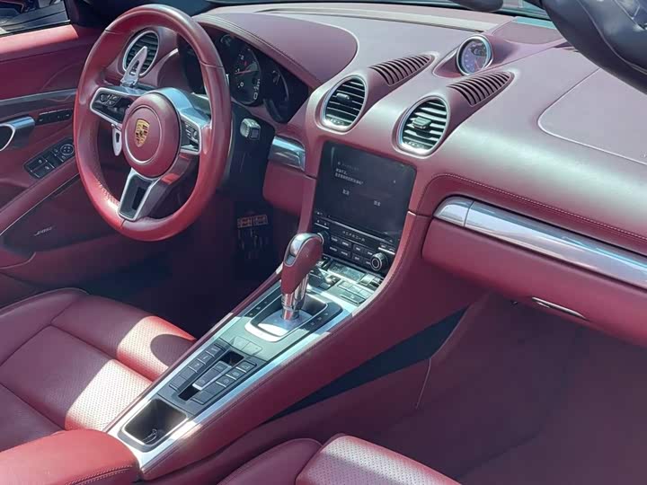 Фото 6 - Porsche 718