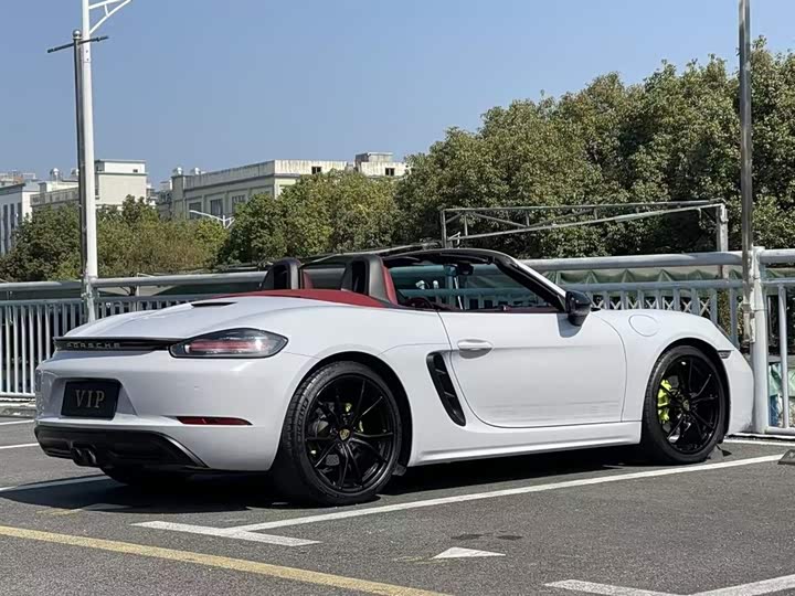 Фото 9 - Porsche 718