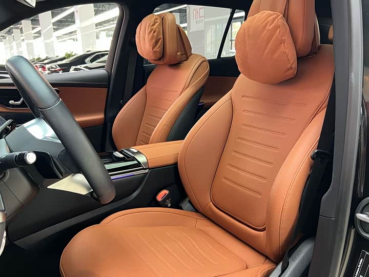 Фото 9 - Mercedes-Benz GLC-Class