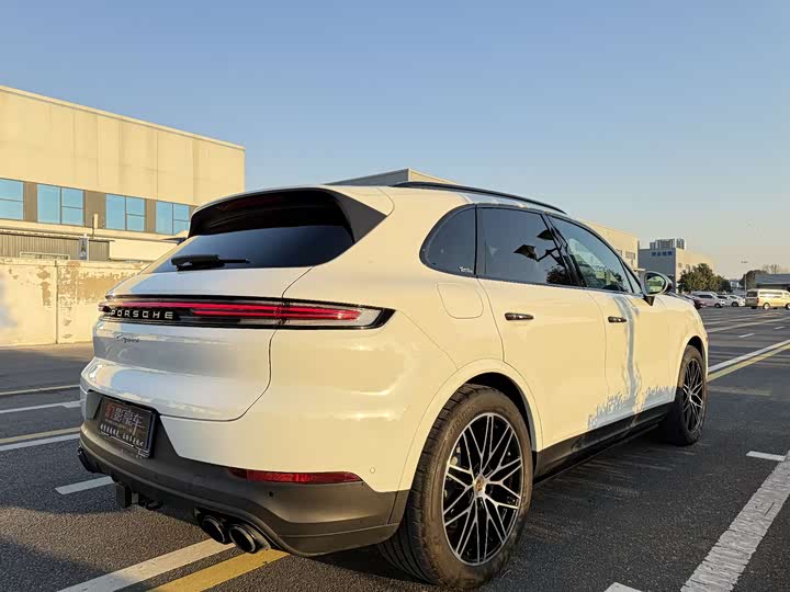 Фото 3 - Porsche Cayenne