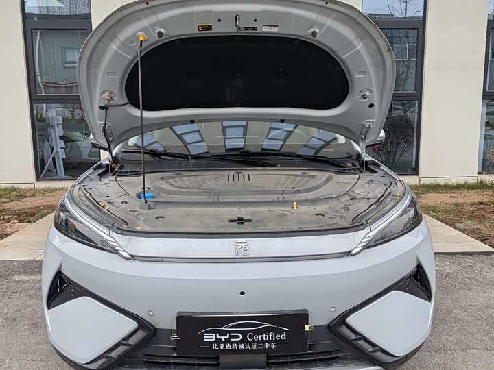 Фото 2 - BYD Yuan Plus