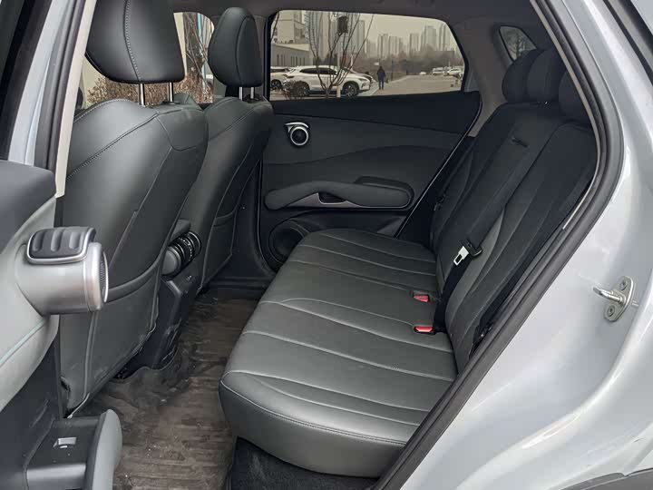 Фото 6 - BYD Yuan Plus