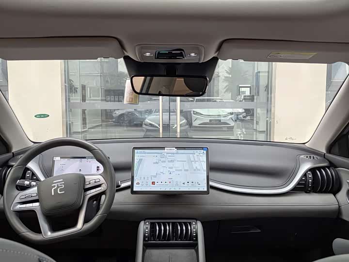 Фото 8 - BYD Yuan Plus