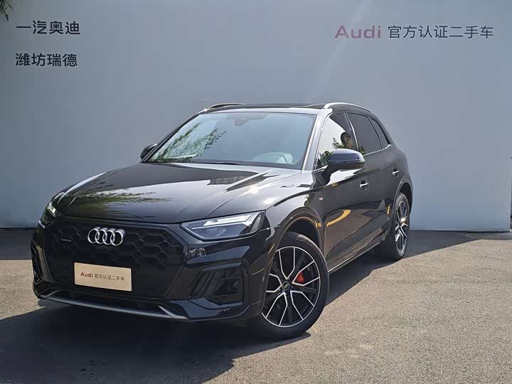 Фото 1 - Audi Q5L
