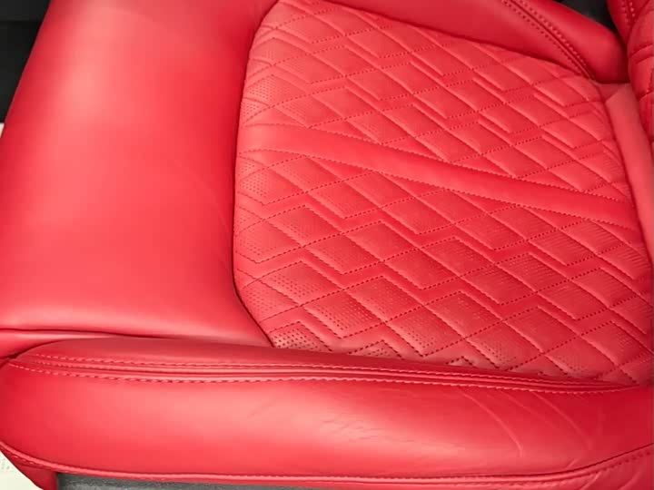 Фото 8 - Audi A7L