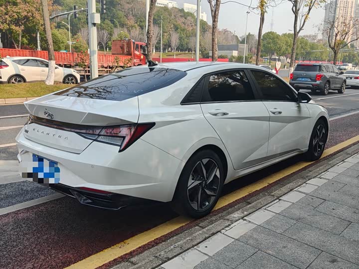 Фото 7 - Hyundai Elantra N line