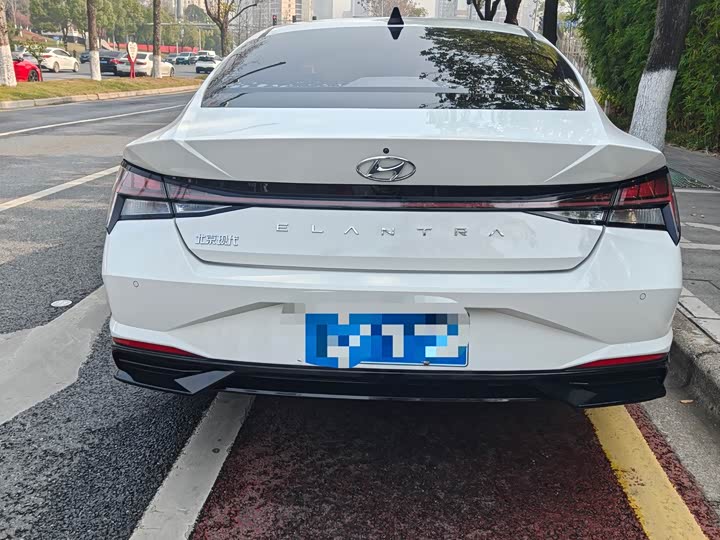 Фото 8 - Hyundai Elantra N line