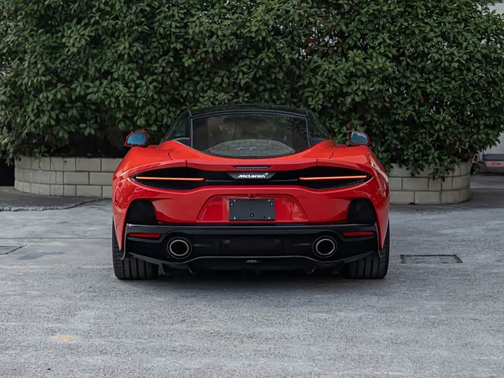 Фото 5 - McLaren GT