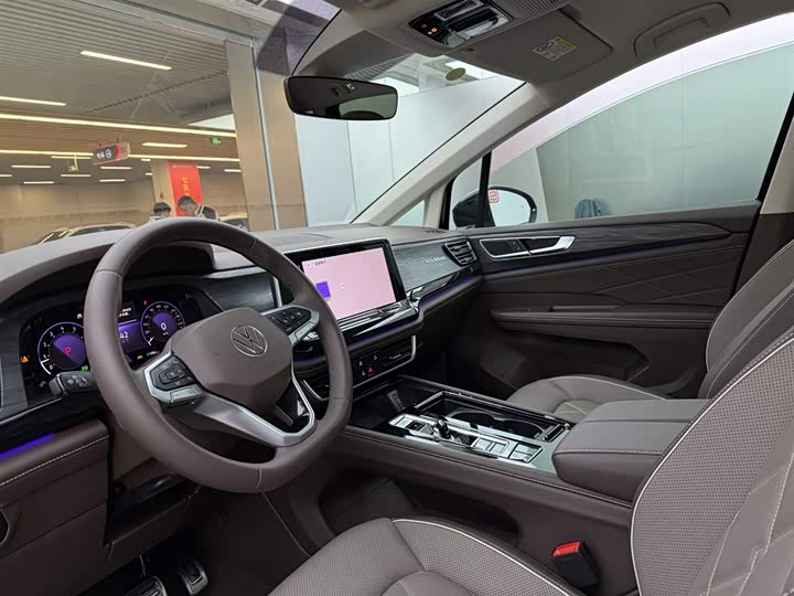 Фото 6 - Volkswagen Viloran