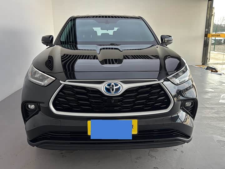 Фото 4 - Toyota Highlander