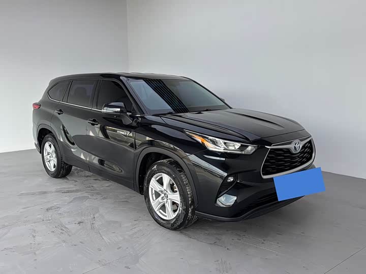 Фото 9 - Toyota Highlander