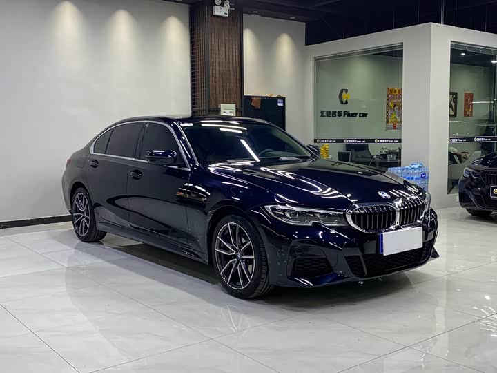 Фото 2 - BMW 3 Series