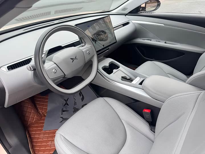 Фото 9 - XPeng Mona M03