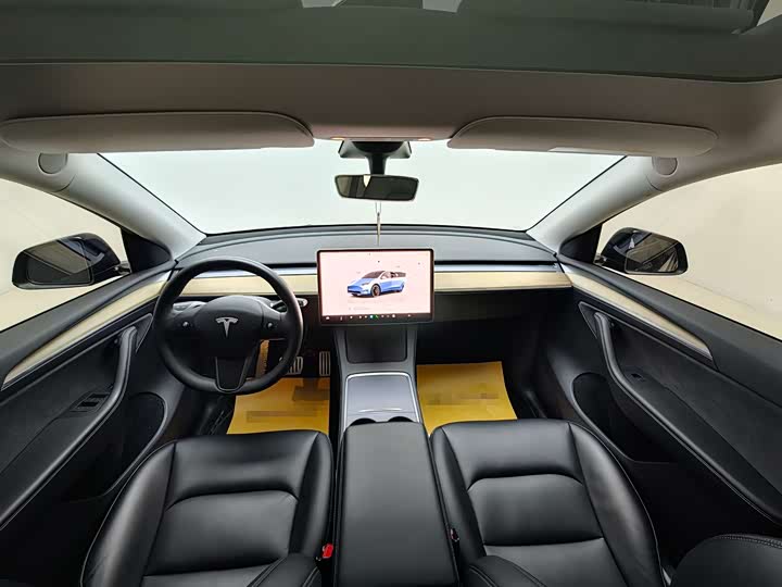 Фото 5 - Tesla Model Y