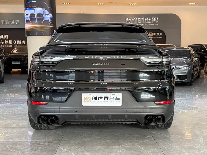 Фото 5 - Porsche Cayenne