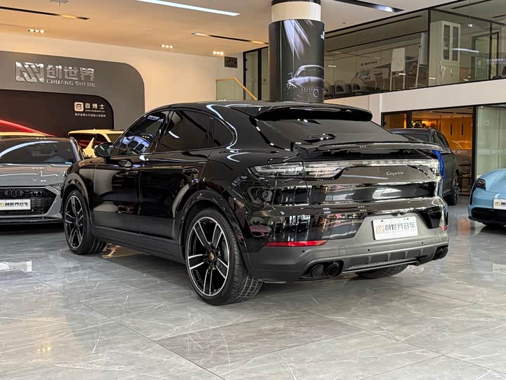 Фото 6 - Porsche Cayenne