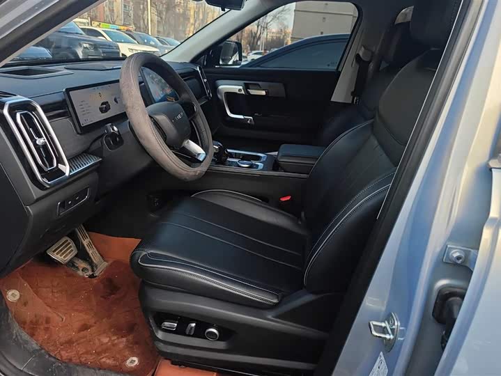 Фото 9 - Chery Jaecoo J7 (Explore 06)