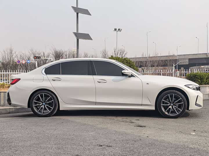 Фото 4 - BMW 3 Series