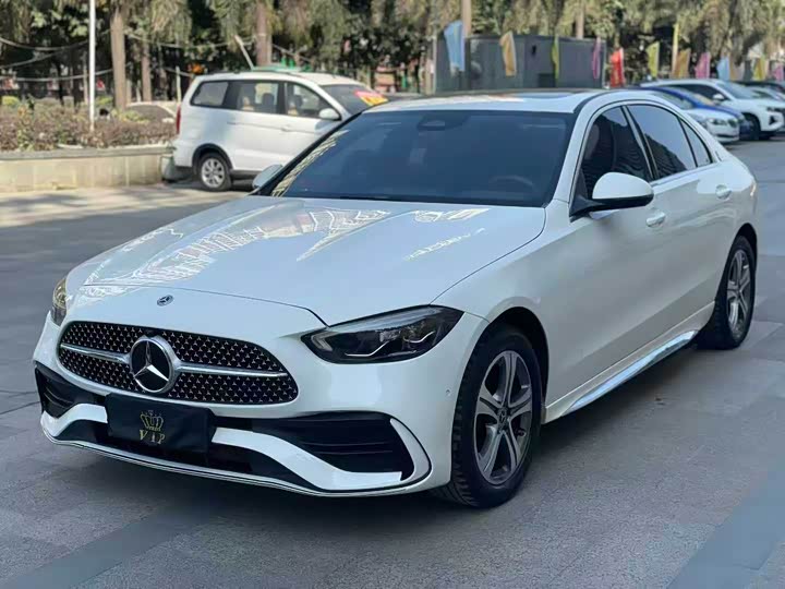 Фото 1 - Mercedes-Benz C-Class