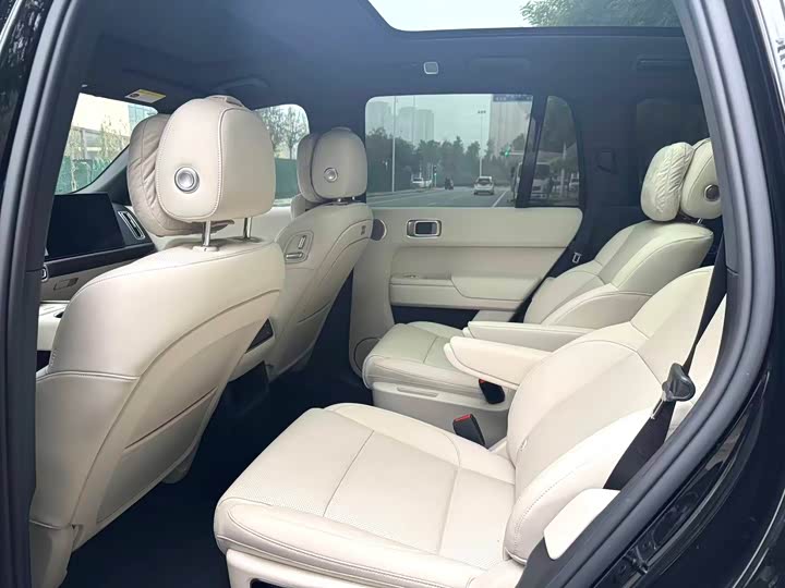 Фото 6 - LiXiang L8