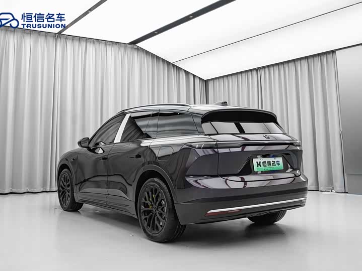 Фото 6 - Nio ES6