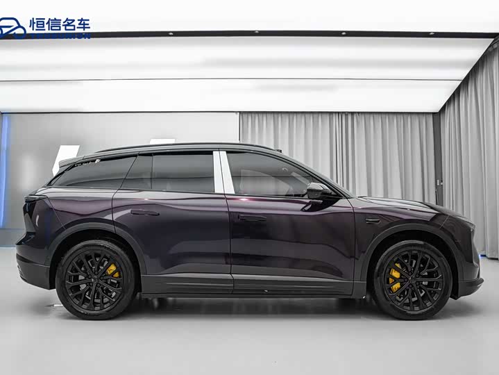 Фото 7 - Nio ES6