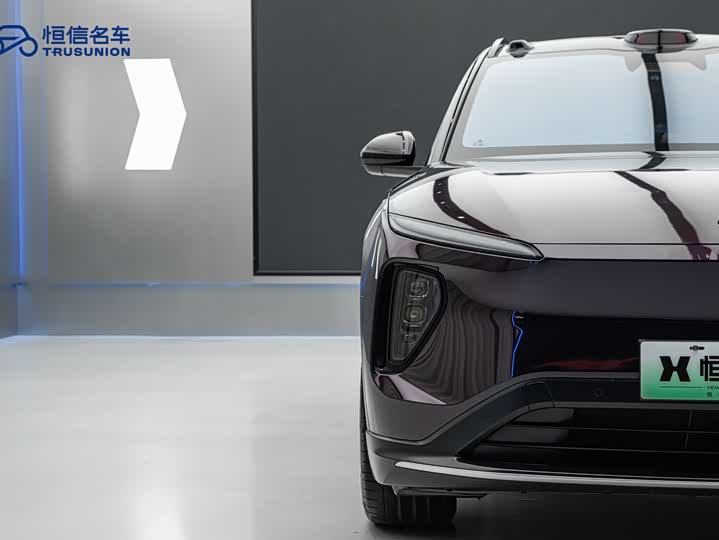 Фото 8 - Nio ES6