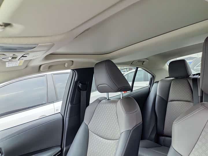 Фото 9 - Toyota Allion