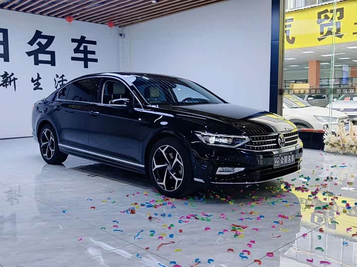 Фото 3 - Volkswagen Magotan