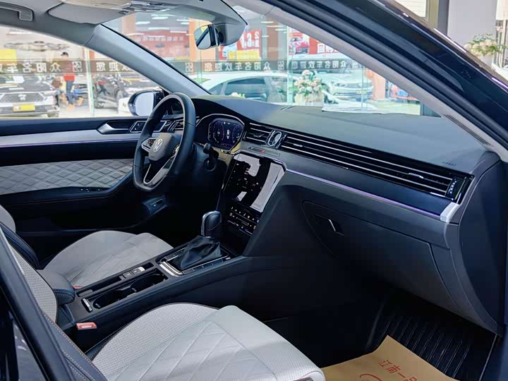 Фото 9 - Volkswagen Magotan