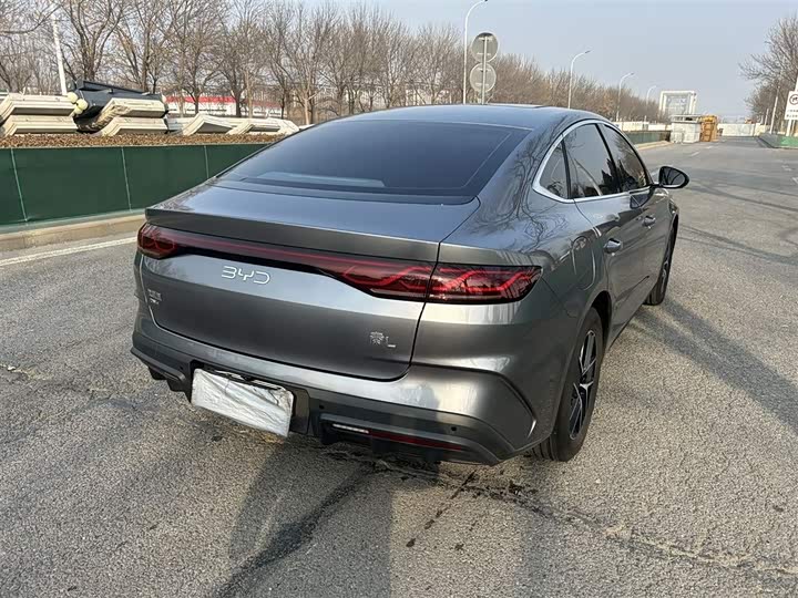 Фото 4 - BYD Qin L