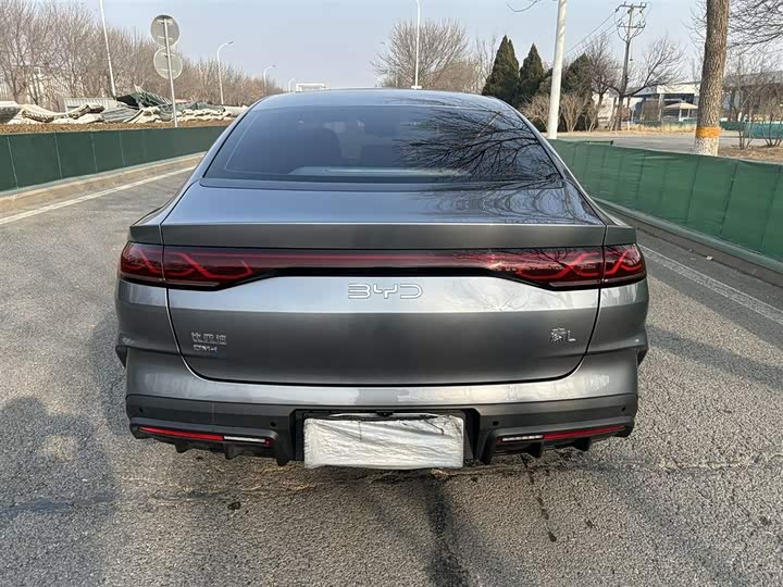 Фото 7 - BYD Qin L