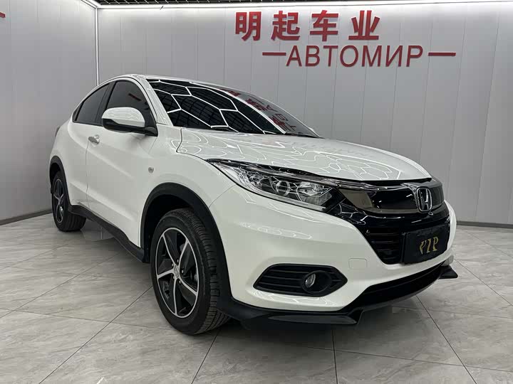 Фото 2 - Honda Vezel