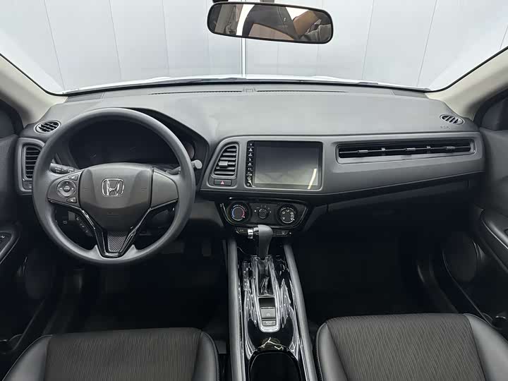 Фото 6 - Honda Vezel