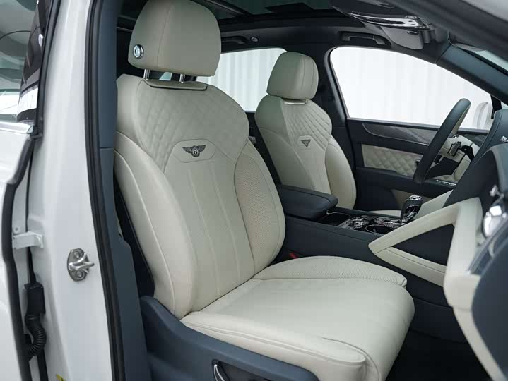 Фото 7 - Bentley Bentayga