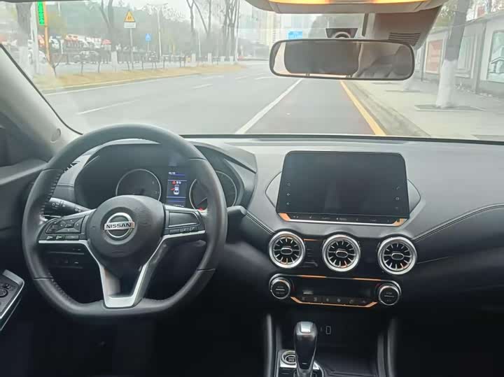 Фото 4 - Nissan Sylphy