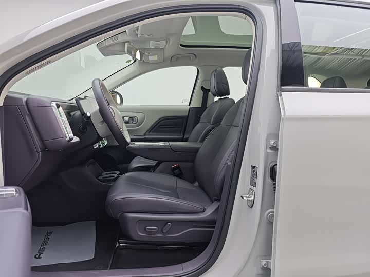 Фото 9 - Leapmotor B10