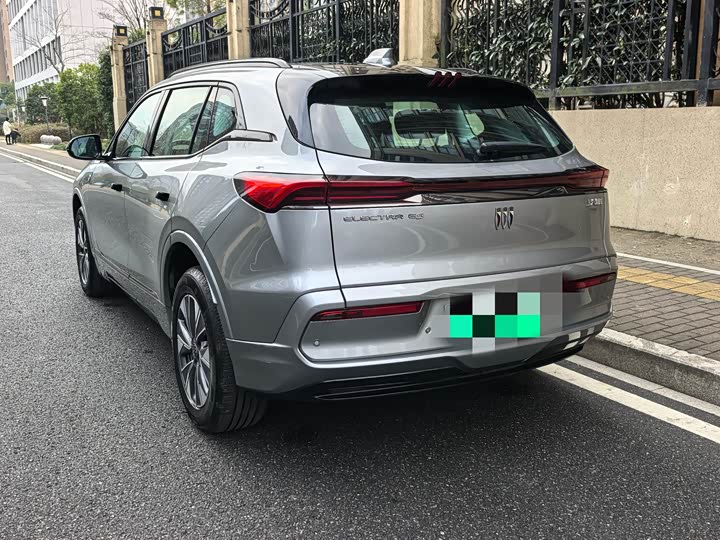 Фото 6 - Buick Electra E5