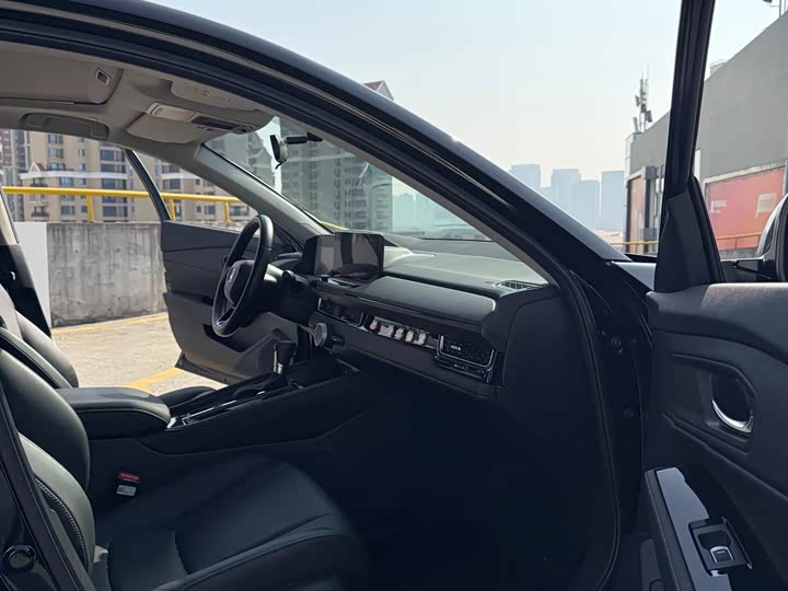 Фото 9 - Honda Inspire