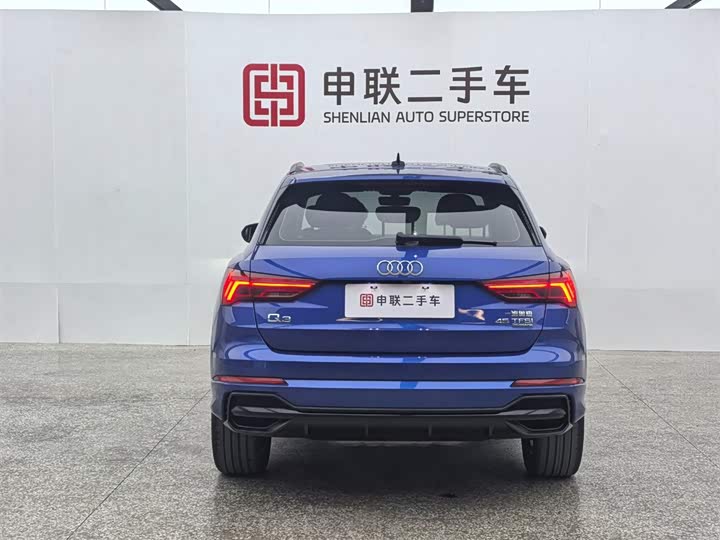 Фото 4 - Audi Q3