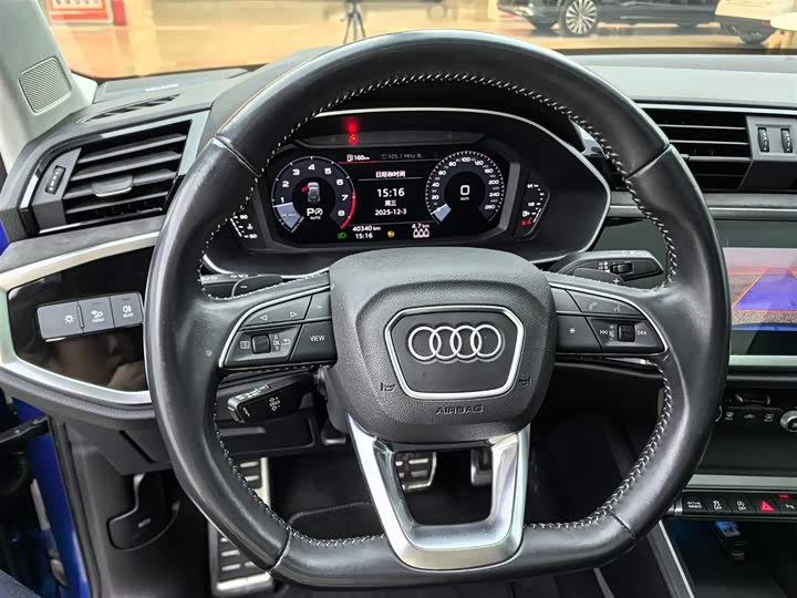 Фото 7 - Audi Q3