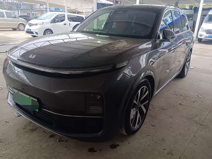 Фото 1 - LiXiang L8