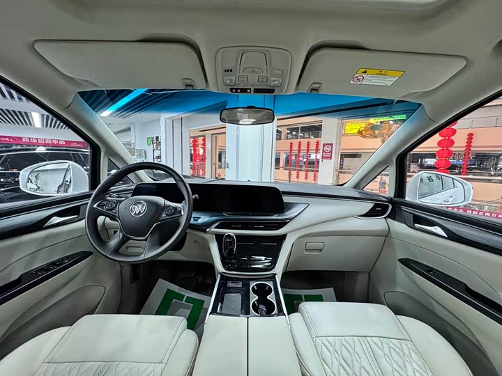 Фото 8 - Buick GL8 ES