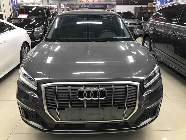 Фото 2 - Audi Q2L e-tron