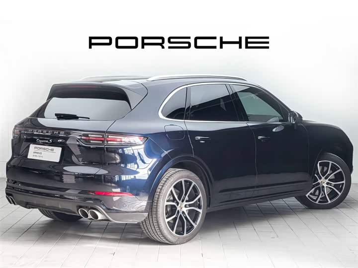Фото 4 - Porsche Cayenne