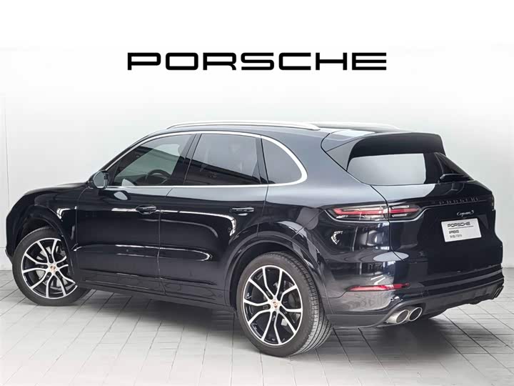 Фото 5 - Porsche Cayenne