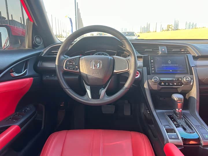 Фото 5 - Honda Civic