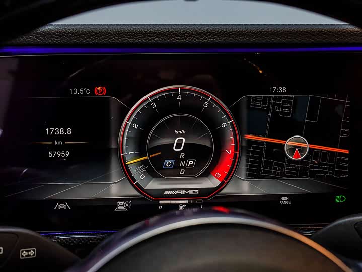 Фото 8 - Mercedes-Benz G-Class AMG