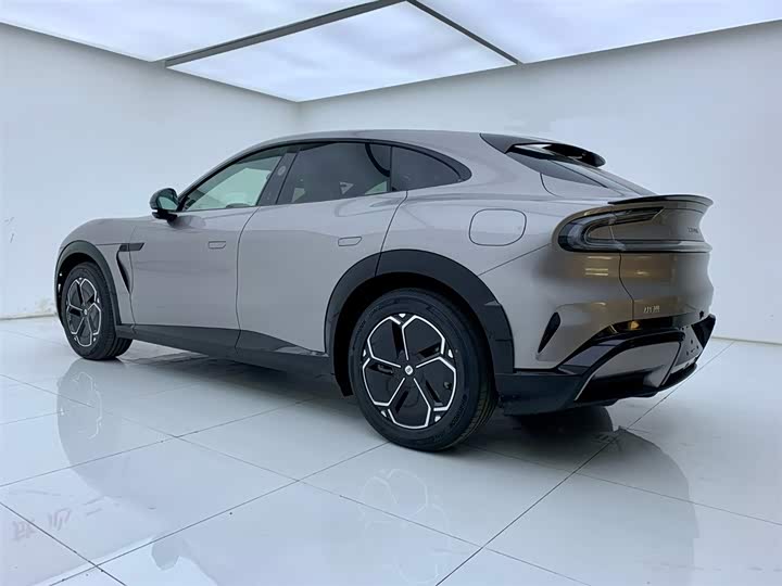 Фото 6 - Xiaomi YU7